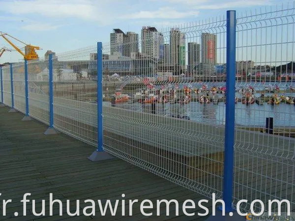  wire mesh fence